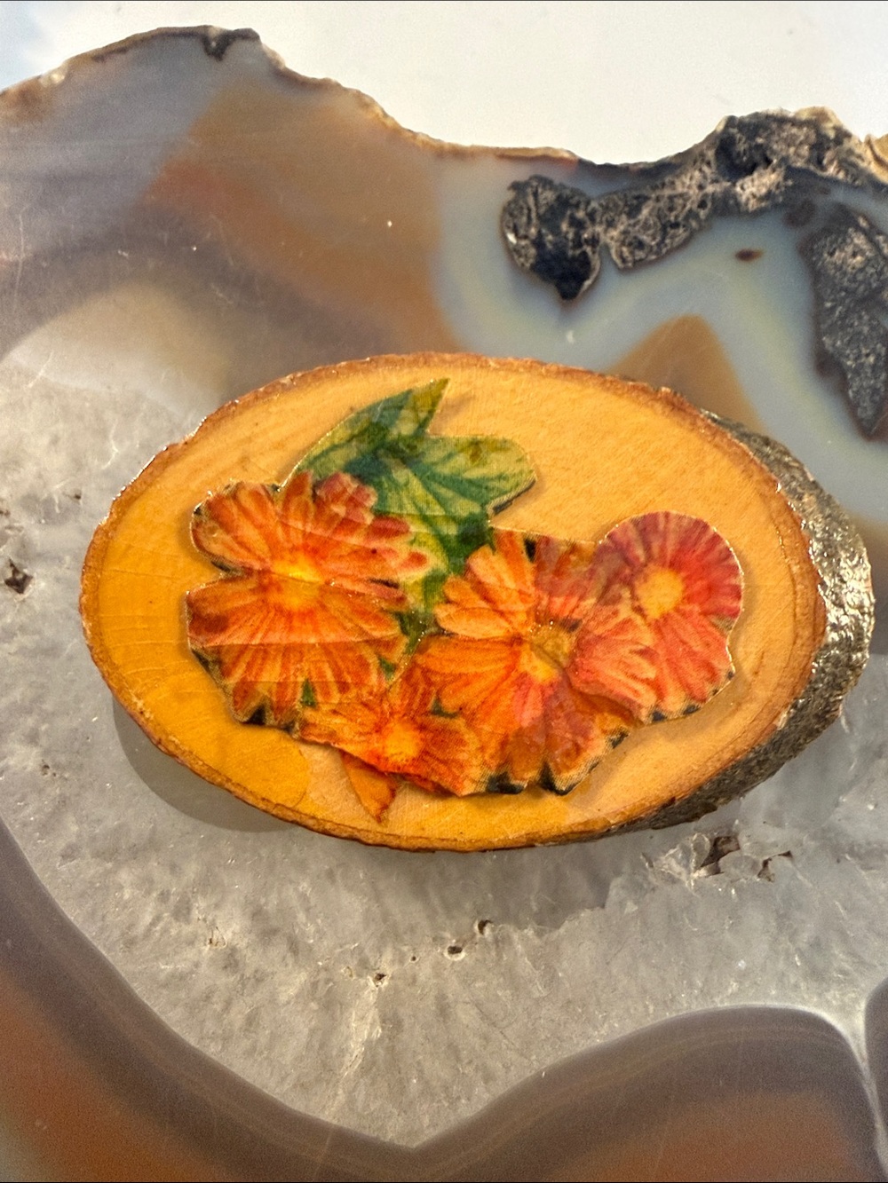 Vintage Hand-Painted Floral Wood Slice brooch w  Orange Flowers Guc